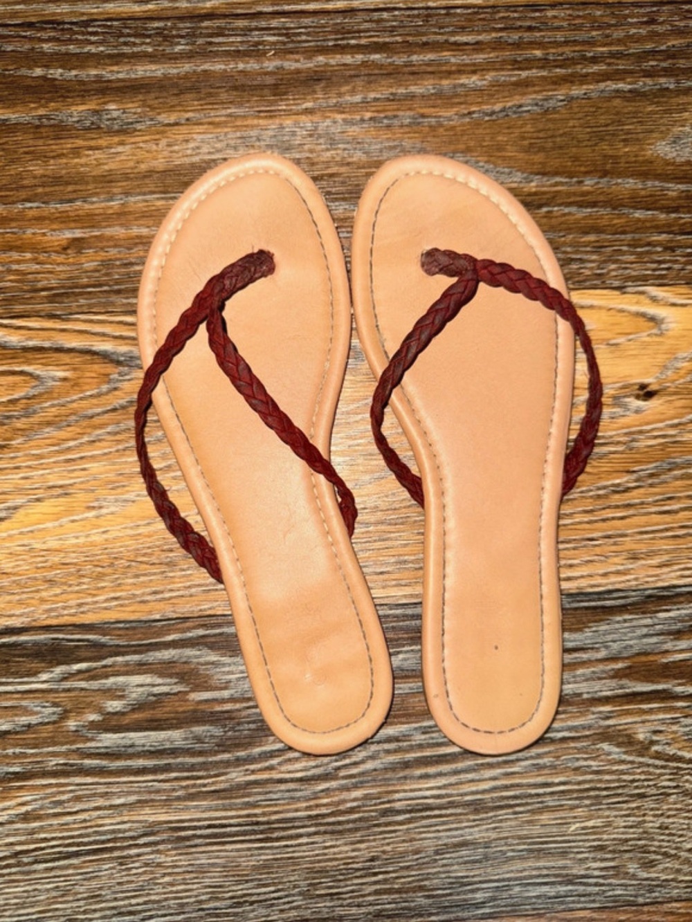 Charlotte Russe size 6 flip flops